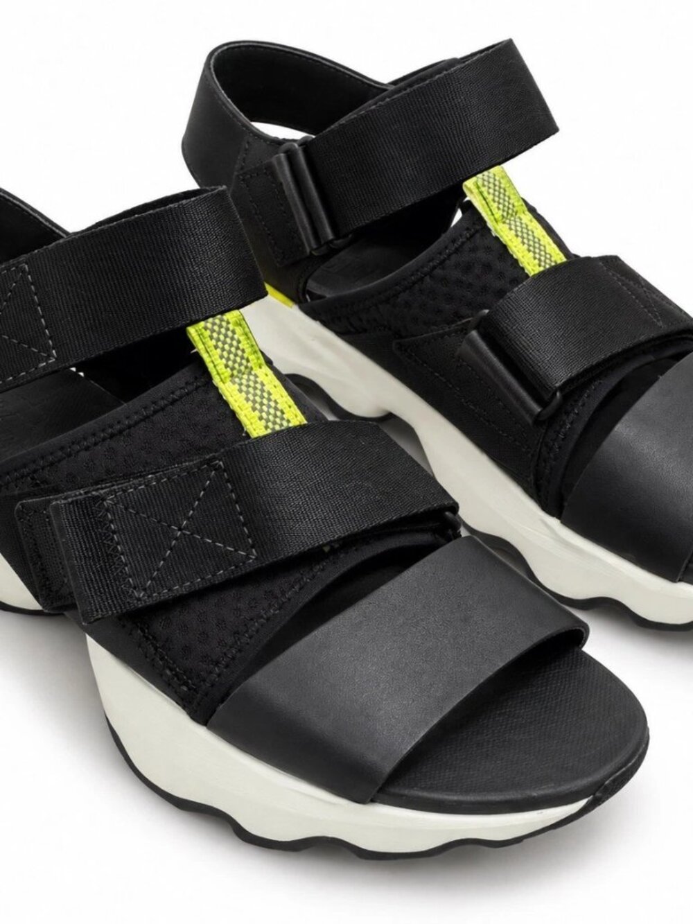 Sorel Kinetic Impact Y-Strap High Sandals Black Chalk 8.5 NL4074 Women’s